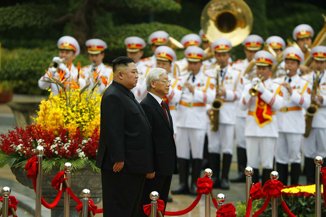 Chủ tịch Triều Tiên Kim Jong-un bắt đầu chuyến thăm hữu nghị chính thức Việt Nam - Ảnh 1.