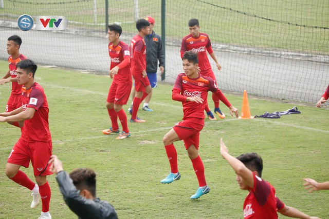 HLV Park Hang Seo giao bài tập thể lực siêu nặng cho U23 Việt Nam - Ảnh 2.