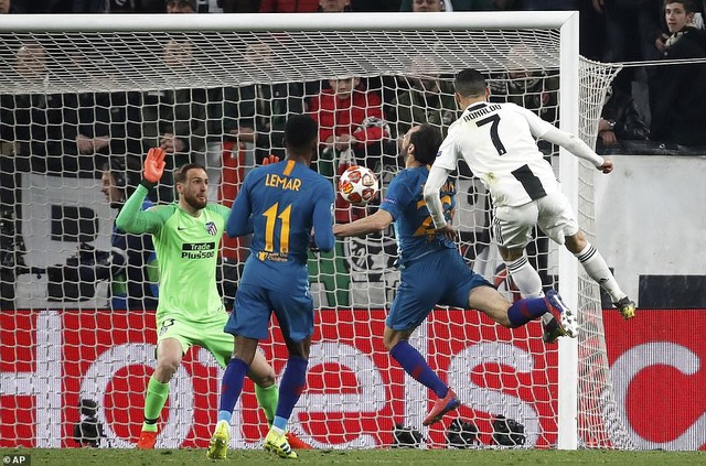 UEFA Champions League: Ronaldo lập hat-trick, Juventus ngược dòng vào tứ kết - Ảnh 2.