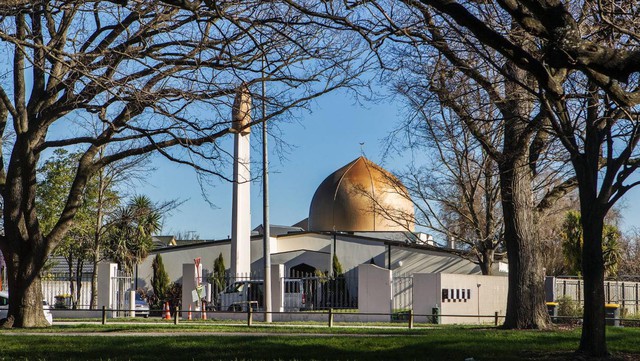 Nổ súng kinh hoàng tại đền thờ Hồi giáo ở New Zealand - Ảnh 1.