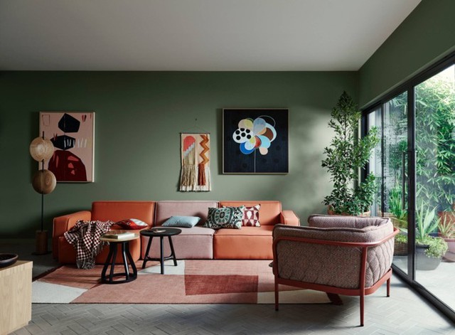 Phòng khách có màu xanh lá cây tạo cảm giác gần gũi với thiên nhiên - Ảnh 2.