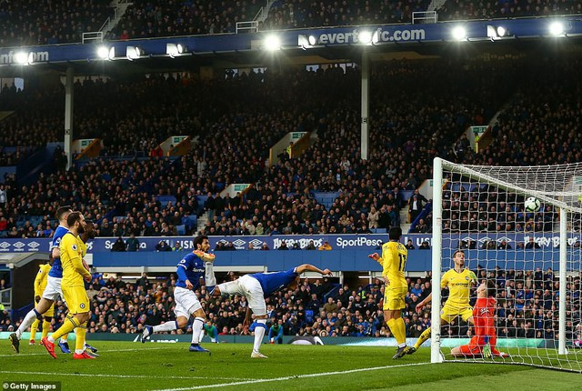 Chelsea lỡ cơ hội vào top 5 Ngoại hạng Anh - Ảnh 2.