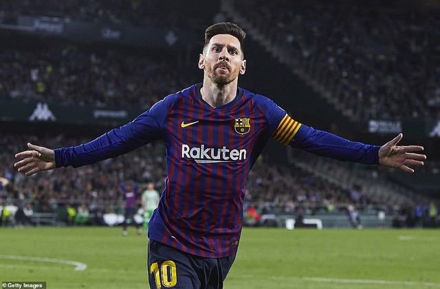 CĐV Real Betis tán thưởng Messi phi thường sau cú hat-trick siêu phàm - Ảnh 2.