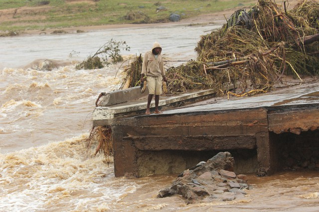 Hơn 1.000 người Mozambique có thể đã chết vì siêu bão Idai - Ảnh 2.