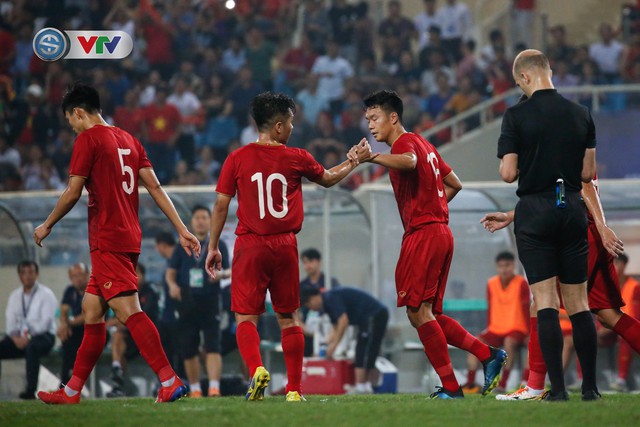 ẢNH: Ghi 6 bàn vào lưới U23 Brunei, U23 Việt Nam tạm dẫn đầu bảng - Ảnh 8.