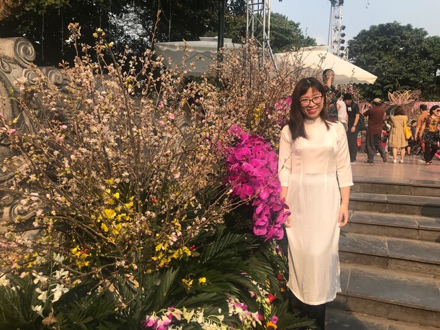 Hàng ngàn người dân tham dự lễ hội Hoa anh đào Nhật Bản - Hà Nội 2019 - Ảnh 3.