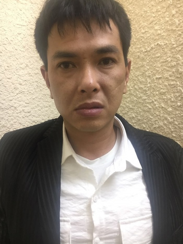 Tặng Giấy khen cho tập thể phá vụ án dùng súng cướp tiền ở chợ Long Biên - Ảnh 2.