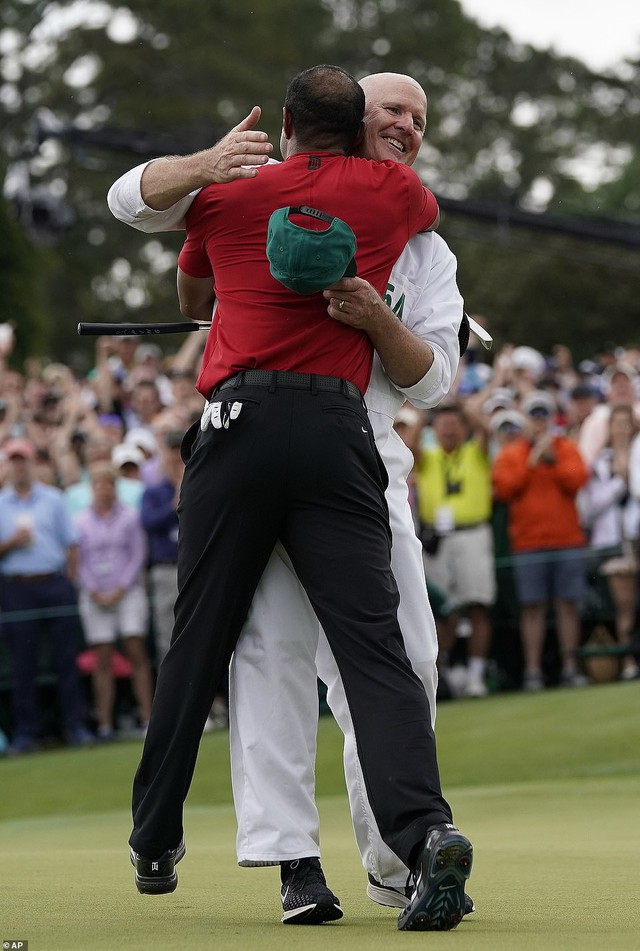 Tiger Woods lần thứ 5 vô địch The Masters - Ảnh 5.