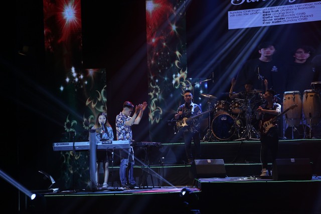 Liên hoan các Ban nhạc toàn quốc 2019 bùng cháy với những màn trình diễn độc - hay - lạ - Ảnh 13.