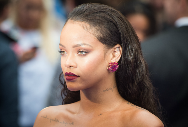 Rihanna đau đớn sau cái chết của rapper Nipsey Hussle - Ảnh 1.