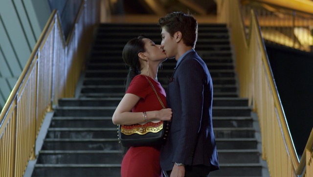 Mối tình đầu của tôi - Tập 39: Hạ Linh và Nam Phong chính thức thành cặp đôi, An Chi vui mừng - Ảnh 5.