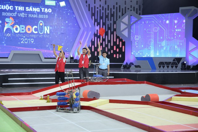Những chiến thắng tuyệt đối Uukhai đầu tiên tại Robocon Việt Nam 2019 - Ảnh 3.