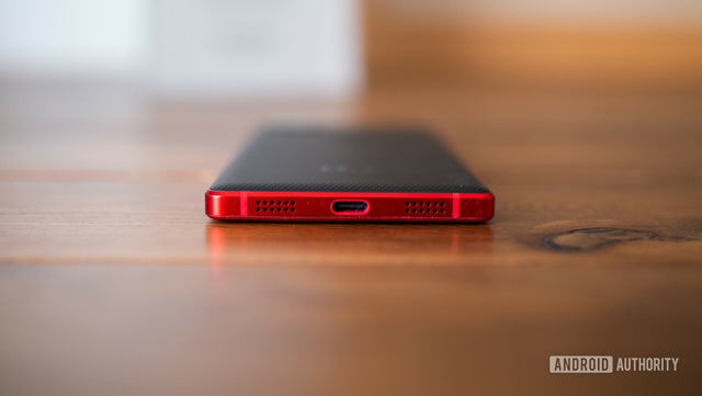 BlackBerry ra mắt KEY2 phiên bản màu đỏ cực chất - Ảnh 5.