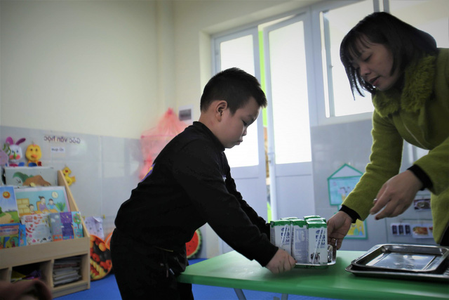 Chương trình Sữa học đường Hà Nội: Ấn tượng những con số ban đầu - Ảnh 2.