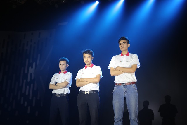 Những gương mặt giành vé vào chung kết Robocon Việt Nam 2019 - Ảnh 37.