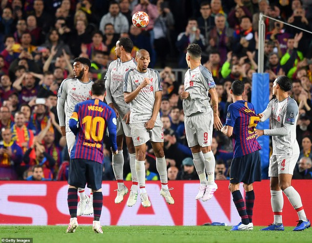 ẢNH: Messi lập siêu phẩm, Barcelona đánh bại Liverpool tại Nou Camp - Ảnh 15.
