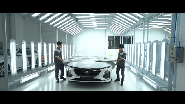 VinFast chạy thử mẫu ô tô Lux và Fadil tại Việt Nam - Ảnh 2.