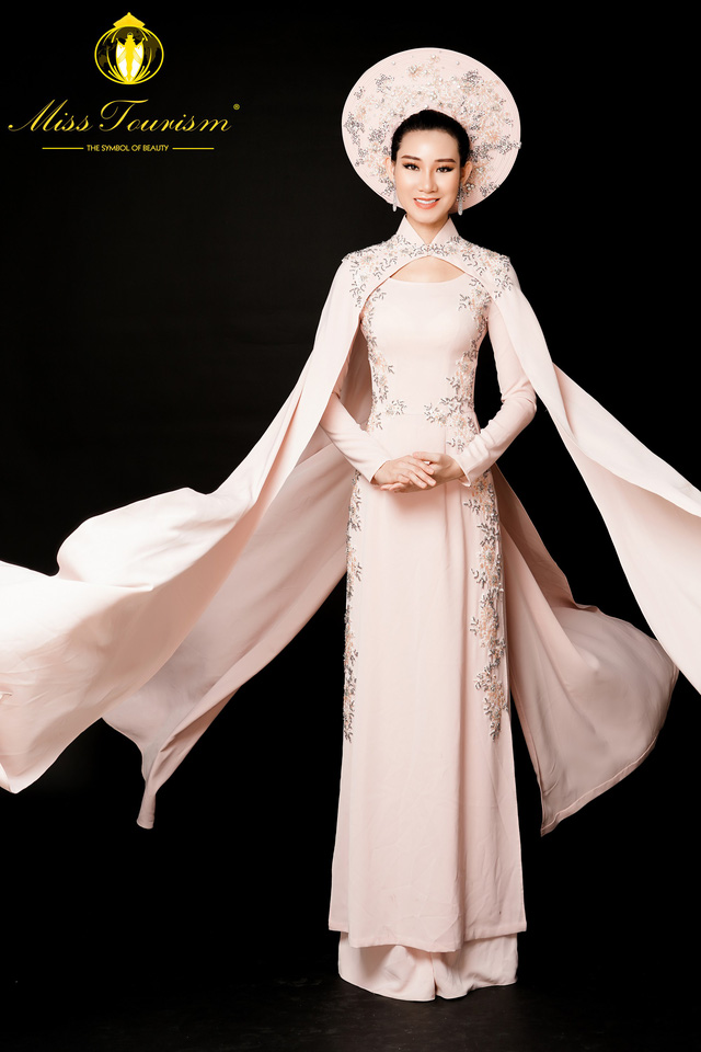 Cận cảnh chiếc áo dài người đẹp Phạm Lan Anh tranh tài tại cuộc thi Hoa hậu Du lịch Thế giới 2019 - Ảnh 3.