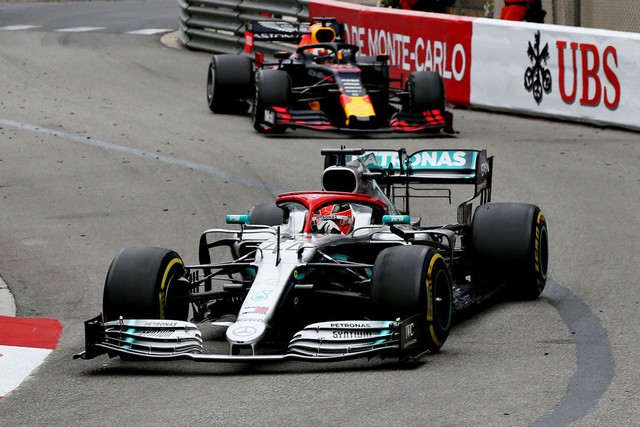 Lewis Hamilton giành chiến thắng tại GP Monaco  - Ảnh 1.