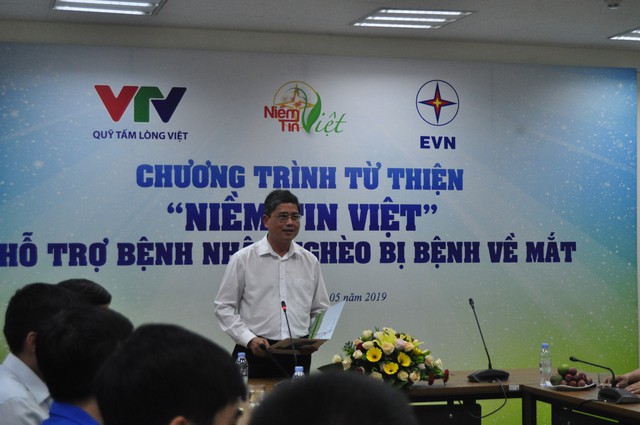 Tập đoàn Điện lực Việt Nam và Quỹ Tấm lòng Việt triển khai chương trình mổ mắt miễn phí cho người nghèo trên khắp cả nước - Ảnh 4.