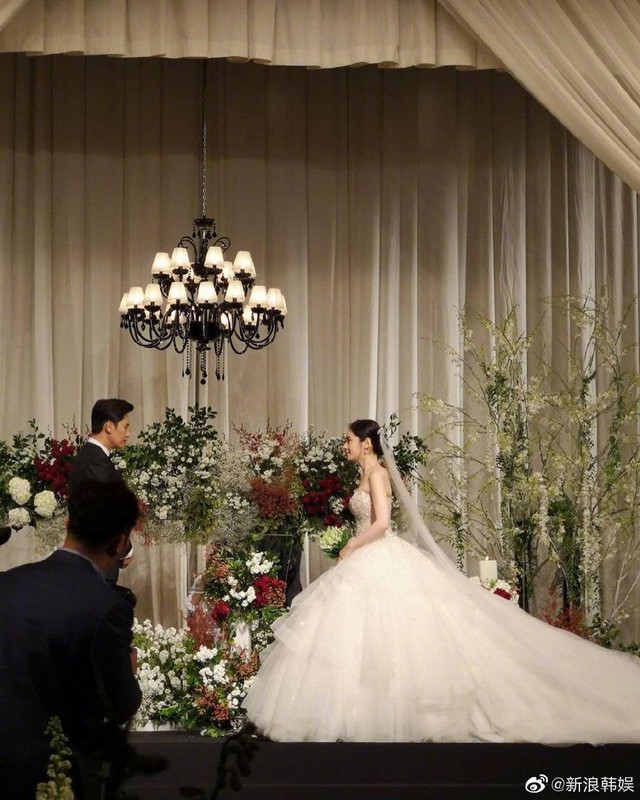 Tiết lộ ảnh cưới lãng mạn của Choo Ja Hyun và Vu Hiểu Quang - Ảnh 8.