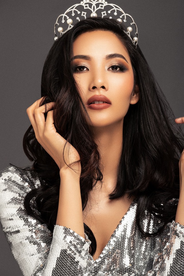 Hoàng Thùy ra mắt bộ ảnh mới trước khi lên đường tham gia Miss Universe 2019 - Ảnh 8.