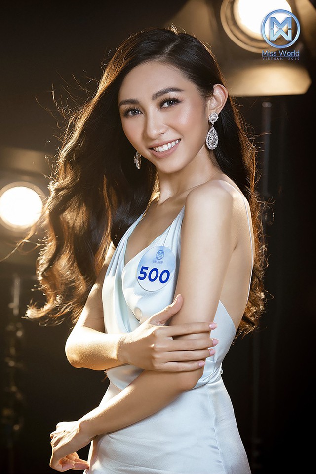 34 thí sinh Miss World Việt Nam 2019 đọ sắc trong đầm cocktail - Ảnh 13.