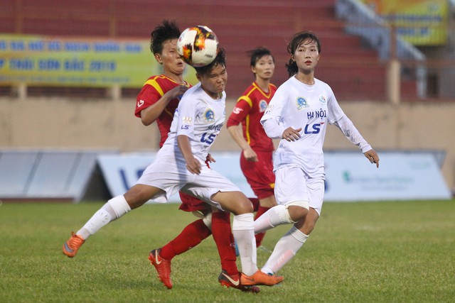 Vòng 2 giải bóng đá nữ VĐQG - cúp Thái Sơn Bắc 2019: CLB Hà Nội chia điểm cùng CLB TP. Hồ Chí Minh I - Ảnh 1.