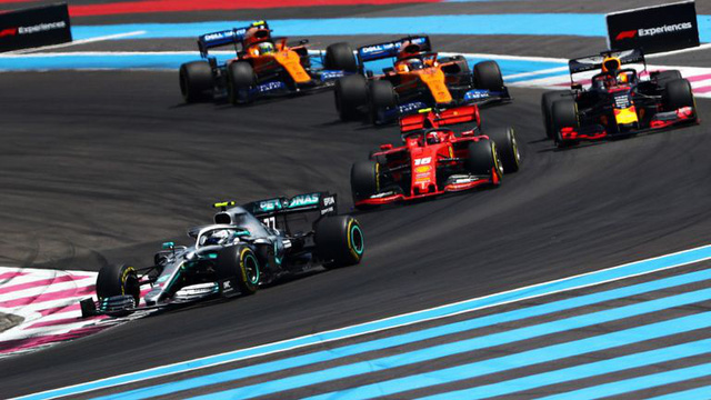 Lewis Hamilton giành chiến thắng thuyết phục tại GP Pháp - Ảnh 1.
