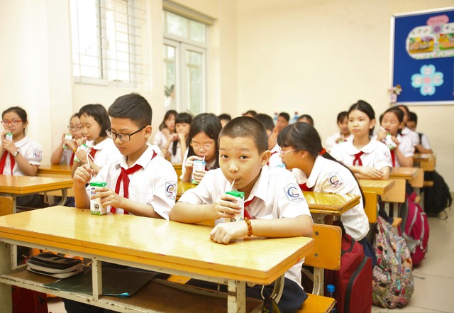 “Nạn” thiếu vi chất dinh dưỡng và tầm quan trọng của sữa học đường - Ảnh 3.