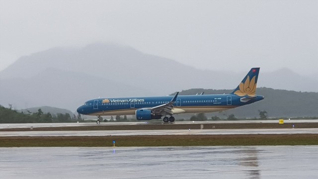 Sân bay Vân Đồn đón chuyến bay đầu tiên kết nối với Hàn Quốc - Ảnh 2.