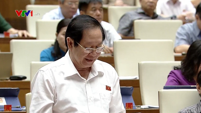 VIDEO: Bộ trưởng Bộ Nội vụ nói gì về hiện tượng kinh doanh chùa để trục lợi? - Ảnh 1.