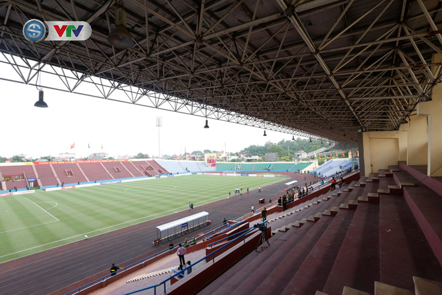 ẢNH: Sân vận động Việt Trì sẵn sàng cho trận giao hữu của U23 Việt Nam - Ảnh 1.