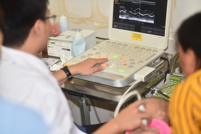 7,8% trẻ nhỏ mắc bệnh tim bẩm sinh tại tỉnh Nghệ An - Ảnh 18.