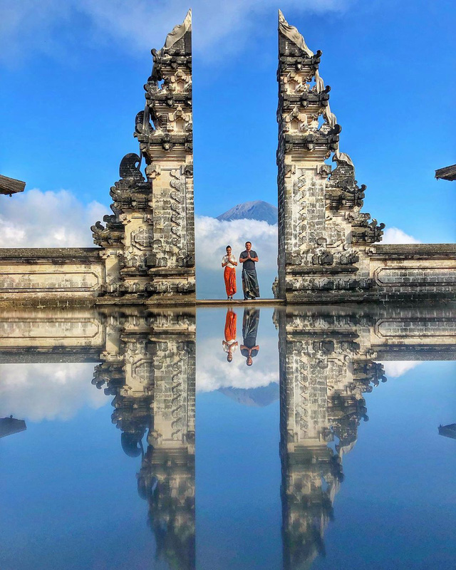 Du khách vỡ mộng khi tới cổng thiên đường tại Bali - Ảnh 1.