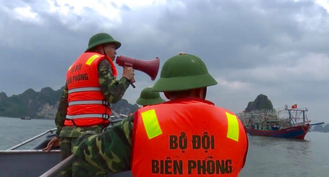 Quảng Ninh: Kêu gọi hơn 8.000 tàu thuyền vào khu tránh trú bão - Ảnh 2.