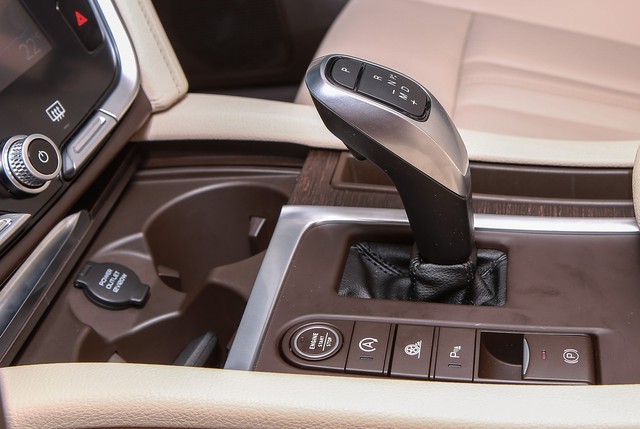 Cận cảnh xe sedan cao cấp VinFast Lux A2.0 - Ảnh 10.