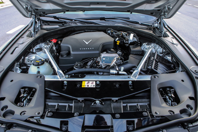 Cận cảnh xe sedan cao cấp VinFast Lux A2.0 - Ảnh 14.