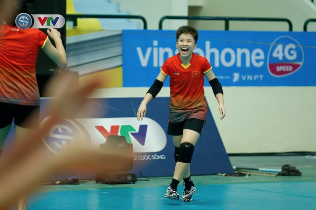 VTV Cup 2019: Buổi tập tràn đầy tiếng cười của ĐT bóng chuyền nữ Việt Nam - Ảnh 1.