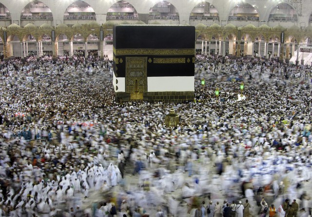 Hàng triệu tín đồ Hồi giáo hành hương về thánh địa Mecca - Ảnh 2.