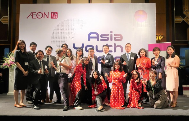 115 học sinh từ 9 nước châu Á tham chương trình “Nhà lãnh đạo trẻ châu Á” lần thứ 10 - Ảnh 1.