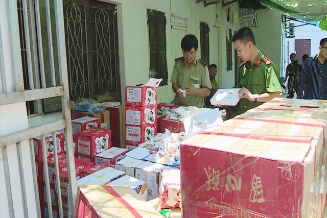 Hà Nội lập 3 đoàn kiểm tra an toàn thực phẩm Tết Trung thu - Ảnh 1.