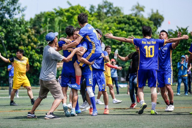 Đội bóng Ban Thể thao giành chức vô địch giải bóng đá mini VTV 2019 - Ảnh 3.