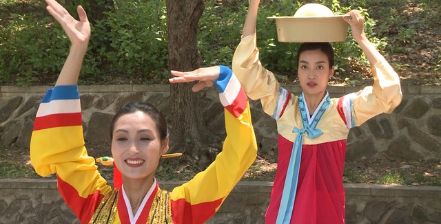 Bán kết Cuộc đua kỳ thú 2019: Đỗ Mỹ Linh được khen hết lời trong điệu múa Triều Tiên - Ảnh 12.
