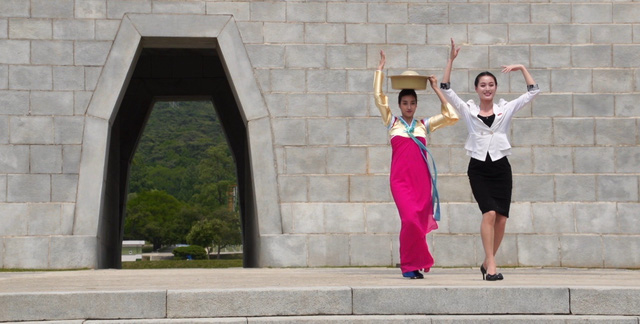 Bán kết Cuộc đua kỳ thú 2019: Đỗ Mỹ Linh được khen hết lời trong điệu múa Triều Tiên - Ảnh 13.