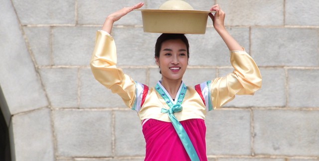 Bán kết Cuộc đua kỳ thú 2019: Đỗ Mỹ Linh được khen hết lời trong điệu múa Triều Tiên - Ảnh 14.