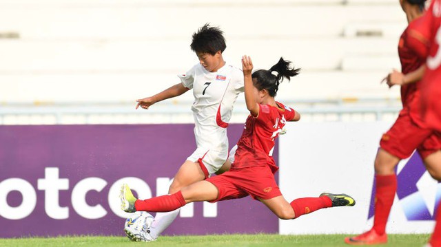 U16 nữ Việt Nam nhận thất bại nặng nề trước U16 nữ CHDCND Triều Tiên - Ảnh 1.