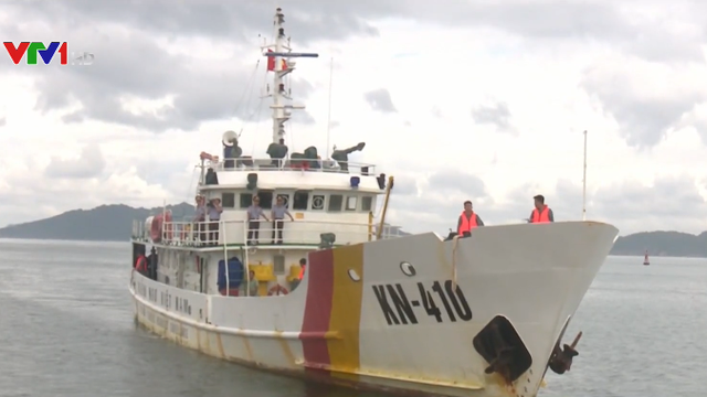 Đưa 46 ngư dân bị nạn ở quần đảo Trường Sa vào bờ an toàn - Ảnh 1.