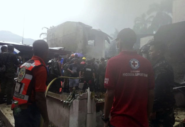 Tai nạn máy bay tại Philippines, ít nhất 8 người thiệt mạng - Ảnh 2.