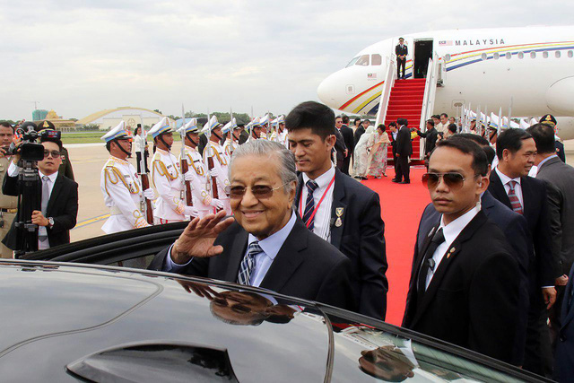 Thủ tướng Malaysia thăm chính thức Campuchia - Ảnh 1.